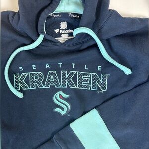 Women's Fanatics Navy Blue Seattle Kraken‎ Colorblock Pullover Hoodie size m